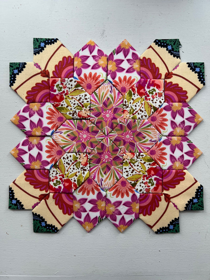 Aloha (Lucy Boston Sunday Kit 381)