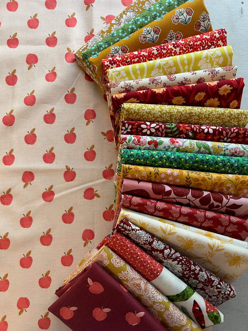 Apple Picking Fat Quarter Bundle