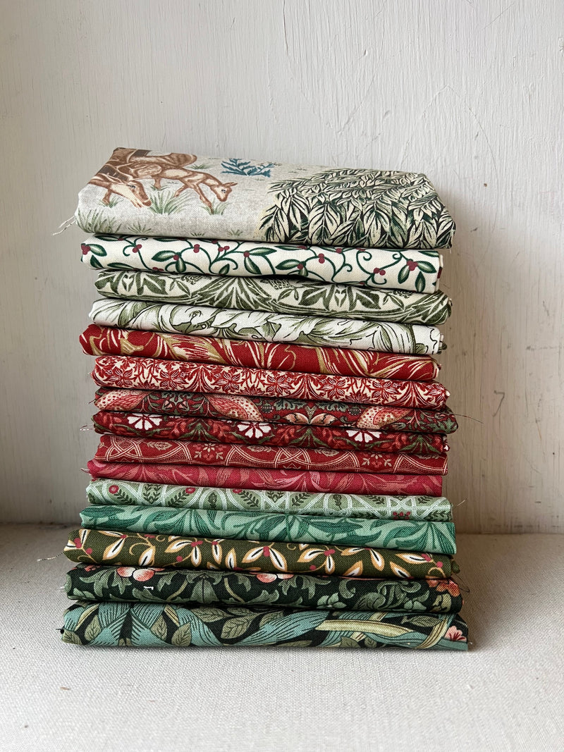 William Morris Cotswold Holiday Fat Quarter Set